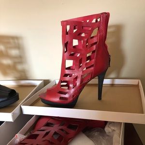 Ladies shoes, booties